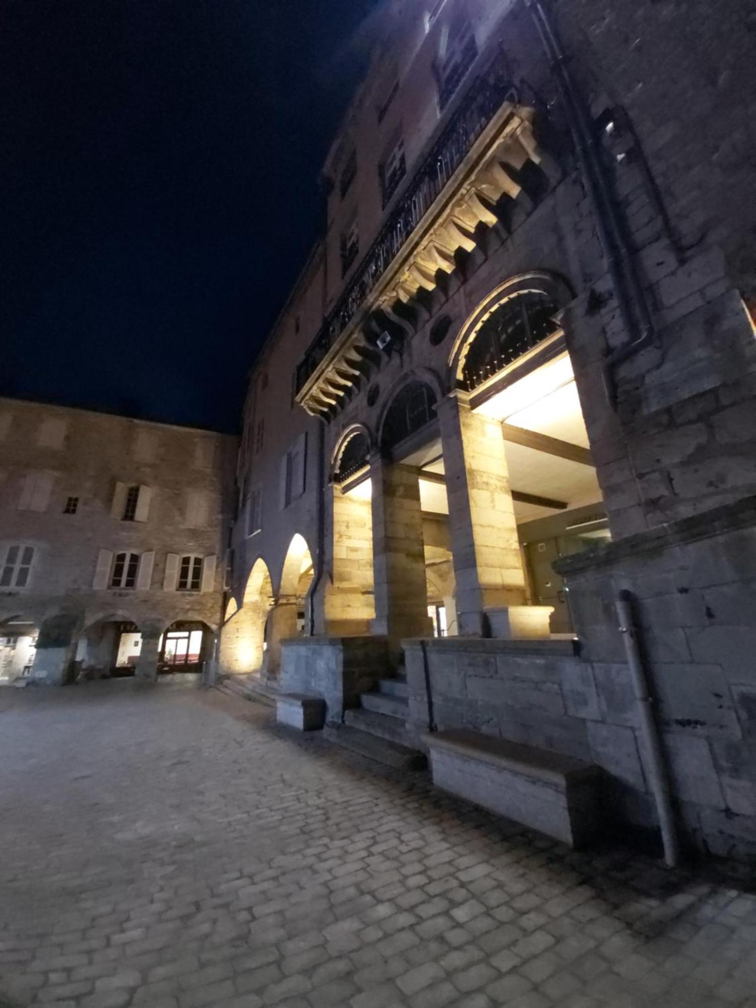 Le Saint-Georges Apartman Villefranche-de-Rouergue Kültér fotó