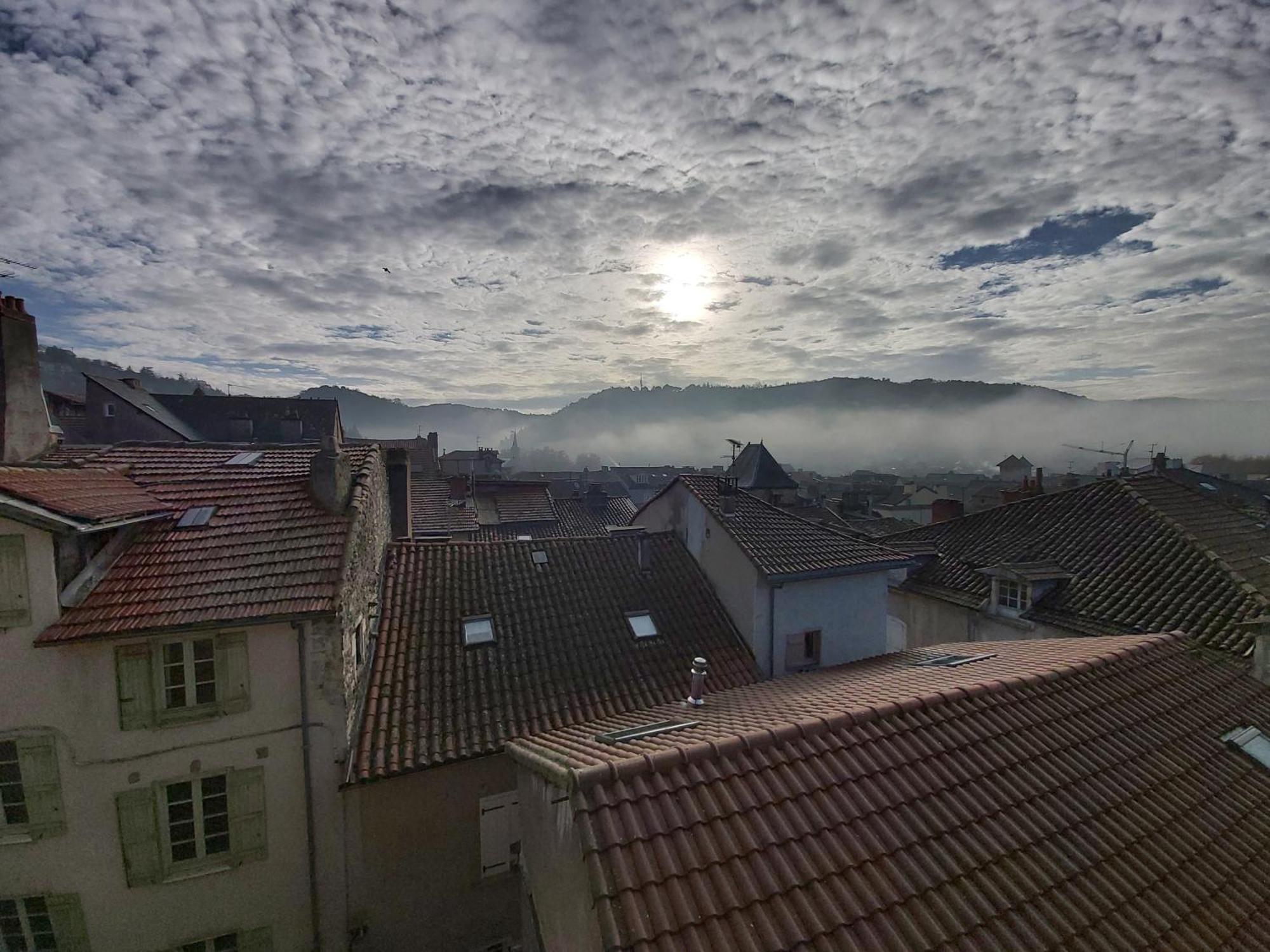 Le Saint-Georges Apartman Villefranche-de-Rouergue Szoba fotó